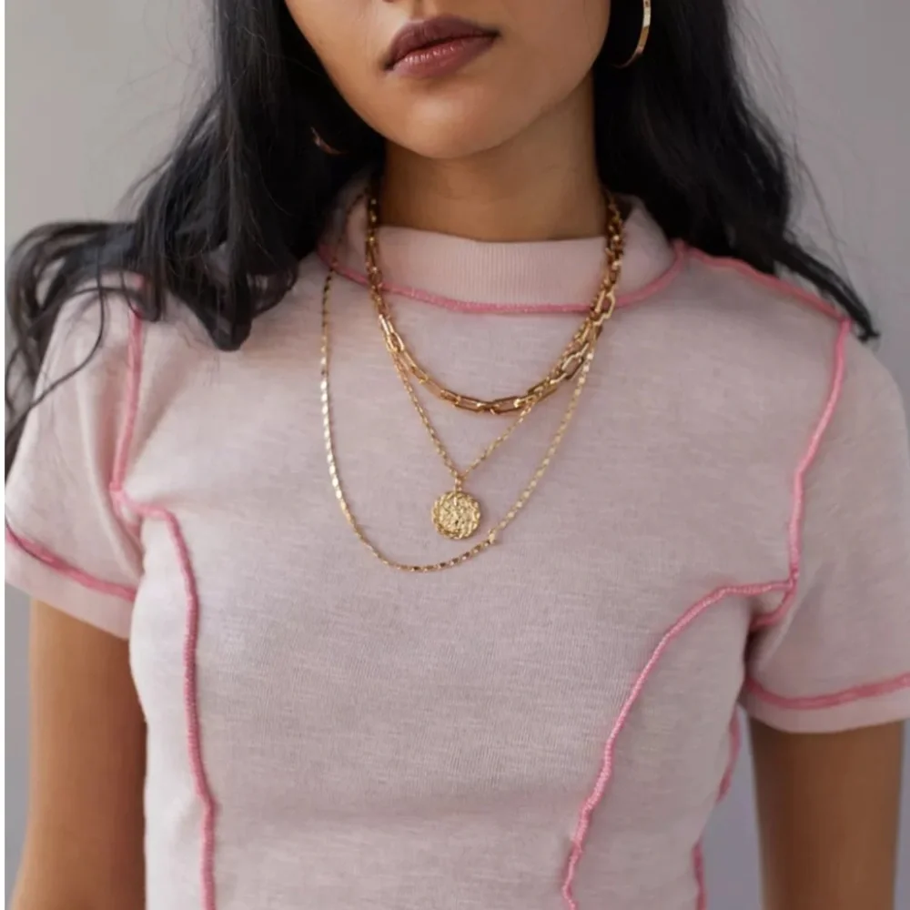 🌸LAST CHANCE Urban Outfitters | Baby Tee - Picture 2 of 6